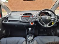 USED 2014 64 HONDA JAZZ 1.4 i-VTEC ES Plus Hatchback 5dr Petrol CVT Euro 5 (99 ps) 