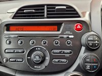 USED 2014 64 HONDA JAZZ 1.4 i-VTEC ES Plus Hatchback 5dr Petrol CVT Euro 5 (99 ps) 