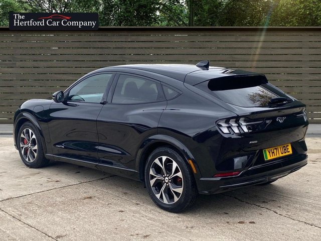 2021 Ford Mustang Mach-E - Photo 6