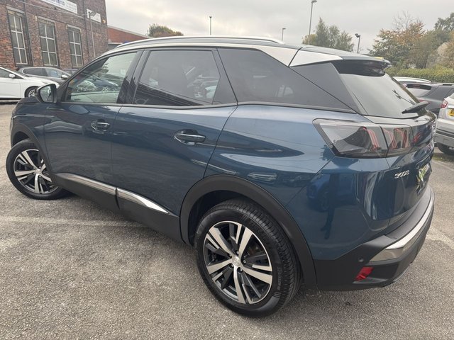 2022 PEUGEOT 3008 2022 1.5 BlueHDi Allure Premium SUV 5dr Diesel - Photo 3