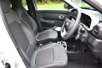 USED 2025 25 DACIA Spring 65 26.8kWh EXTREME Hatchback 5dr Electric Auto (65 ps) 