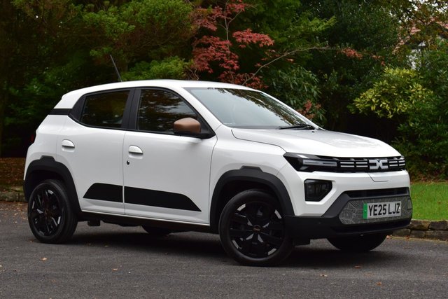 2025 SPRING 65 26.8KWH EXTREME HATCHBACK 5DR ELECTRIC AUTO 65 PS YEAR 2025 MILEAGE... photo