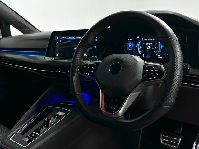 2021 Volkswagen Golf 2L GTI 5dr - Photo 4
