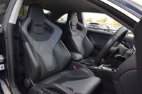USED 2015 15 AUDI RS5 4.2 FSI V8 Limited Edition Coupe 2dr Petrol S Tronic quattro Euro 5 (450 ps) BUCKETS / 1 OF 41 / LOW MILES