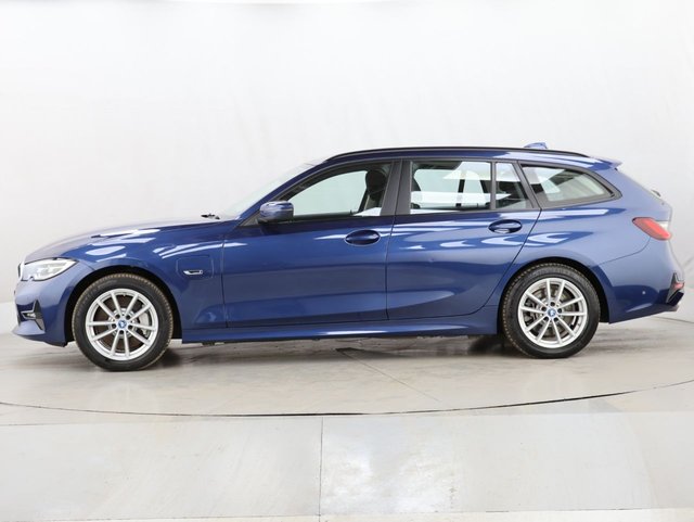 2022 BMW 3 Series 2L SE Pro 5dr - Photo 6