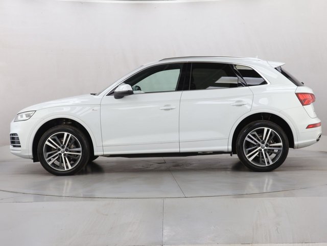 2019 Audi Q5 2L S Line 5dr - Photo 6