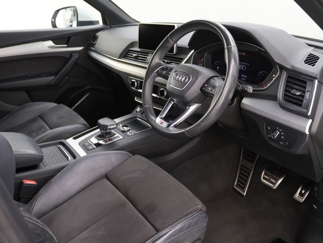 2019 Audi Q5 2L S Line 5dr - Photo 10