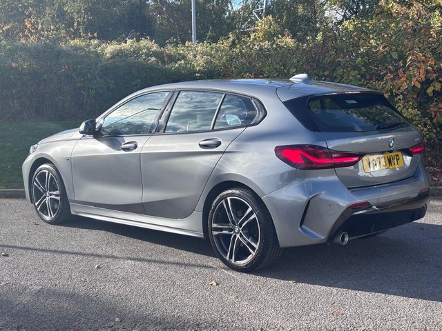 2023 BMW 1 SERIES - Photo 3