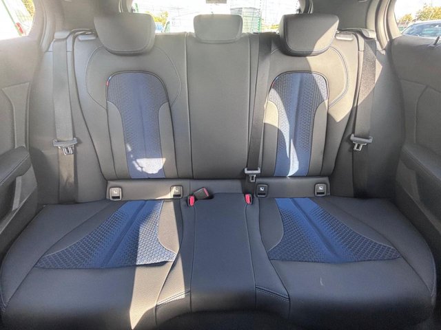 2023 BMW 1 SERIES - Photo 10