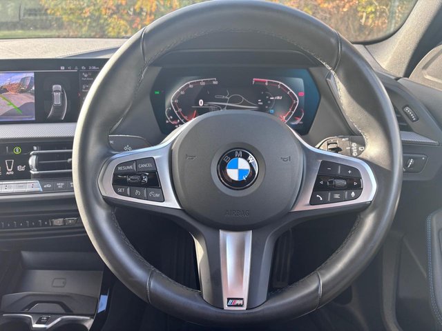 2023 BMW 1 SERIES - Photo 12