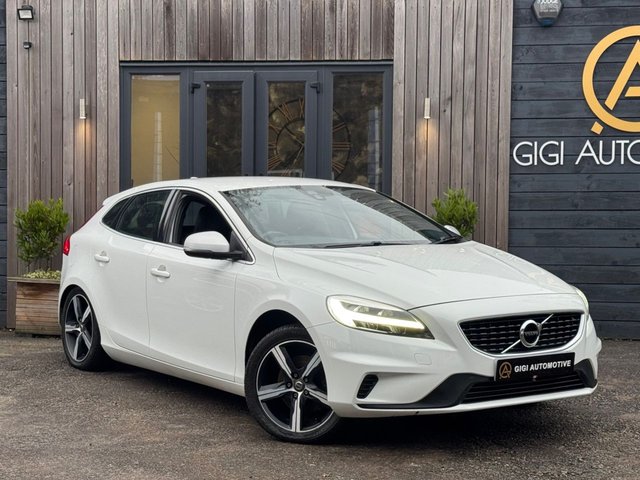 2016 66 Volvo V40 2.0 T2 R-Design Hatchback 5dr Petrol Manual Euro 6 (s/s) (122 ps)