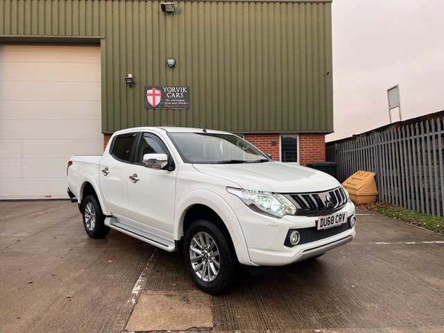 2018 68 Mitsubishi L200 2.4 DI-D DC Barbarian Pickup Double Cab 4dr Diesel Manual 4WD Euro 6 (178 ps)