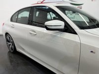 USED 2022 71 BMW 3 SERIES 3.0 330d MHT M Sport Saloon 4dr Diesel Hybrid Auto Euro 6 (s/s) (286 ps) 2 keys, reverse cam, apple car play