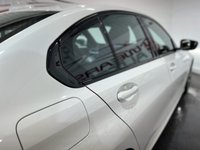 USED 2022 71 BMW 3 SERIES 3.0 330d MHT M Sport Saloon 4dr Diesel Hybrid Auto Euro 6 (s/s) (286 ps) 2 keys, reverse cam, apple car play