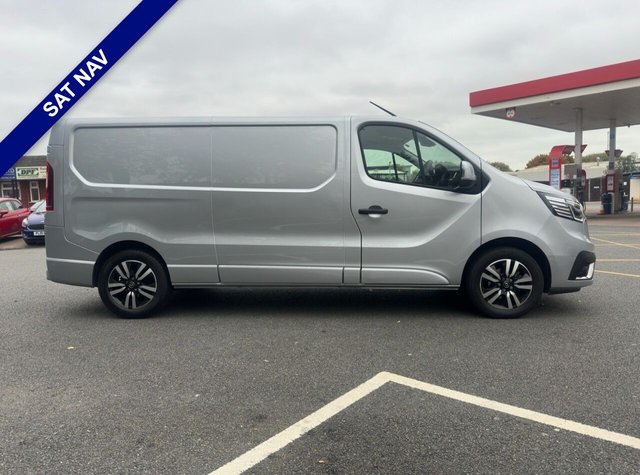 View our RENAULT TRAFIC