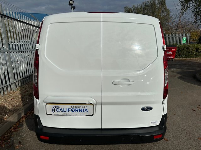 2023 Ford Transit Connect 1.5L Limited 5dr - Photo 12