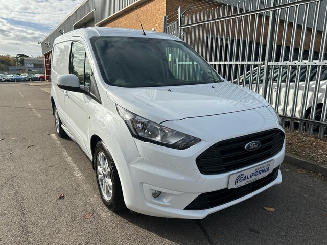 2023 Ford Transit Connect 1.5L Limited 5dr - Photo 5