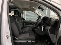 USED 2022 72 VAUXHALL VIVARO 2.0 TURBO D 145PS L1 H1 DYNAMIC - NO VAT 