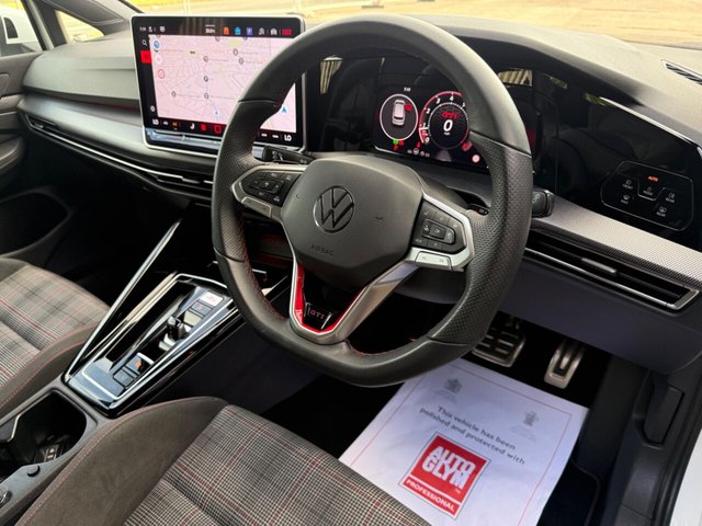 2024 VOLKSWAGEN GOLF 2024 2.0 TSI GTI DSG Euro 6 (s/s) 5dr - Photo 8
