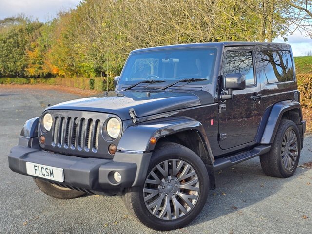2012 12 JEEP WRANGLER 2.8 CRD Sahara SUV 2dr Diesel Auto 4WD Euro 5 (197 bhp) A STUNNING ADDITION TO OUR FORECOURT FINIISHED IN METALLIC GREY PAINT+DIESEL+AUTOMATIC+PRIVACY GLASS+UPGRADED INTERIOR AND RED DASH DIALS, INSPIRED BY CHELSEA TRUCK CO+FULL LEATHER INTERIOR+CLIMATE CONTROL+20 INCH ALLOY WHEELS+1 FULL YEARS MOT PRIOR TO COLLECTION+CALL NOW TO ARRANGE A VIEWING!!!!!!!!!!!!!!!!!!!!!!!!!!!!!!!!!!!!!!!!!!!!