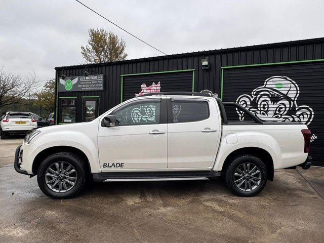 2020 ISUZU D-MAX 1.9 TD Blade Pickup Double Cab 4dr Diesel Auto 4WD Euro 6 (164 ps) - Photo 2