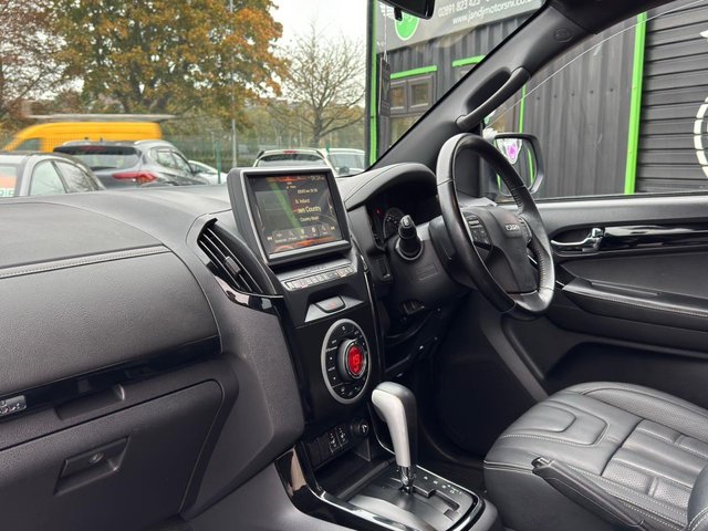 2020 ISUZU D-MAX 1.9 TD Blade Pickup Double Cab 4dr Diesel Auto 4WD Euro 6 (164 ps) - Photo 10