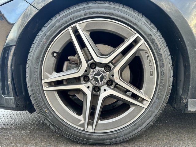 2021 MERCEDES-BENZ A-CLASS 2.0 A200d AMG Line (Executive) Hatchback 5dr Diesel 8G-DCT Euro 6 (s/s) (150 ps) - Photo 9