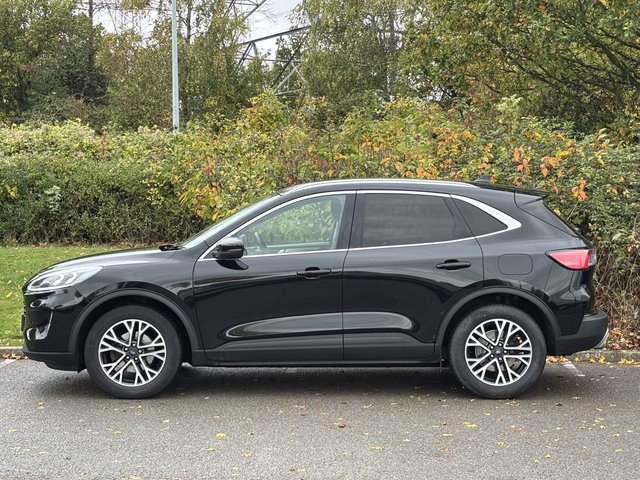 2020 FORD KUGA - Photo 2
