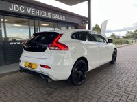 USED 2014 14 VOLVO V40 1.6 T3 R-Design Hatchback 5dr Petrol Manual Euro 5 (s/s) (150 ps) 