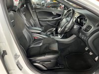 USED 2014 14 VOLVO V40 1.6 T3 R-Design Hatchback 5dr Petrol Manual Euro 5 (s/s) (150 ps) 