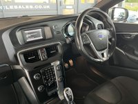USED 2014 14 VOLVO V40 1.6 T3 R-Design Hatchback 5dr Petrol Manual Euro 5 (s/s) (150 ps) 