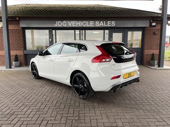 View our Volvo V40