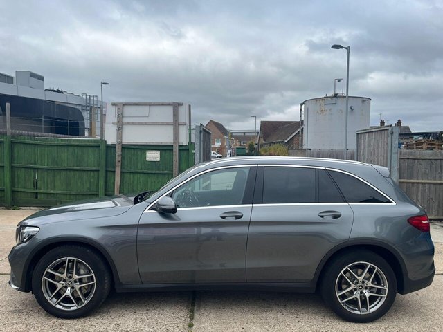 2018 MERCEDES-BENZ GLC 2.1 GLC220d AMG Line G-Tronic 4MATIC Euro 6 (s/s) 5dr - Photo 10