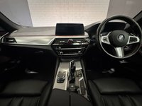 USED 2020 69 BMW 5 SERIES 3.0 530d M Sport Touring 5dr Diesel Auto Euro 6 (s/s) (265 ps) + NATIONWIDE DELIVERY AVAILABLE +