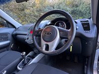 USED 2012 12 KIA SOUL 1.6 CRDi 2 SUV 5dr Diesel Manual Euro 5 (126 bhp) Bluetooth, Air Con