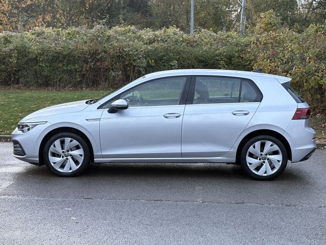 2021 VOLKSWAGEN GOLF - Photo 2
