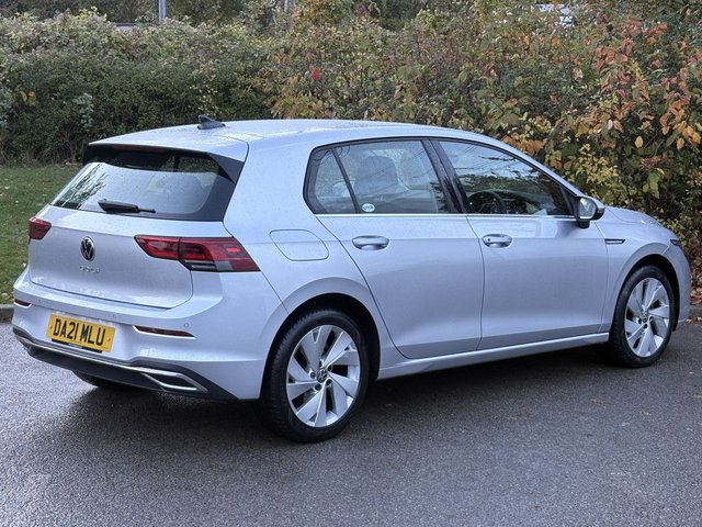 2021 VOLKSWAGEN GOLF - Photo 5