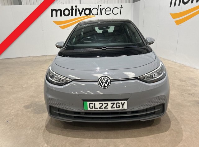 2022 ID.3 PURE PERFORMANCE 45KWH LIFE HATCHBACK 5DR ELECTRIC AUTO 150 PS 2022 15,563... photo