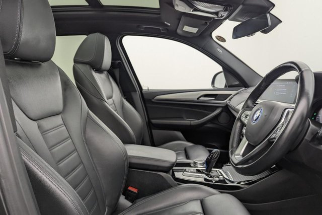 2021 BMW Ix3 - Photo 3