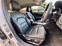 USED 2018 18 MERCEDES-BENZ GLA 1.6 GLA200 SE SUV 5dr Petrol 7G-DCT Euro 6 (s/s) (156 ps) Award Winning Used Car Dealer Essex