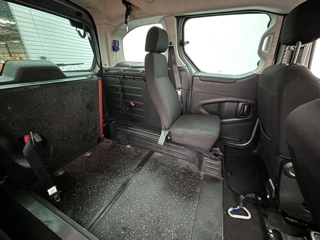 View our PEUGEOT PARTNER TEPEE
