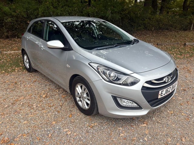 2012 I30 1.6 CRDI ACTIVE AUTO EURO 5 5DR YEAR 2012 MILEAGE 41,000 MILES... photo
