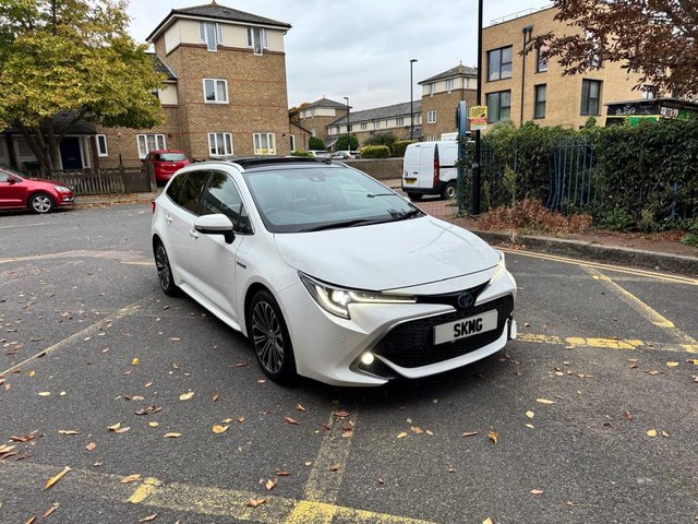 View our Toyota Corolla 2.0 VVT-h Excel Touring Sports 5dr Petrol Hybrid CVT Euro 6 (s/s) (184 ps)