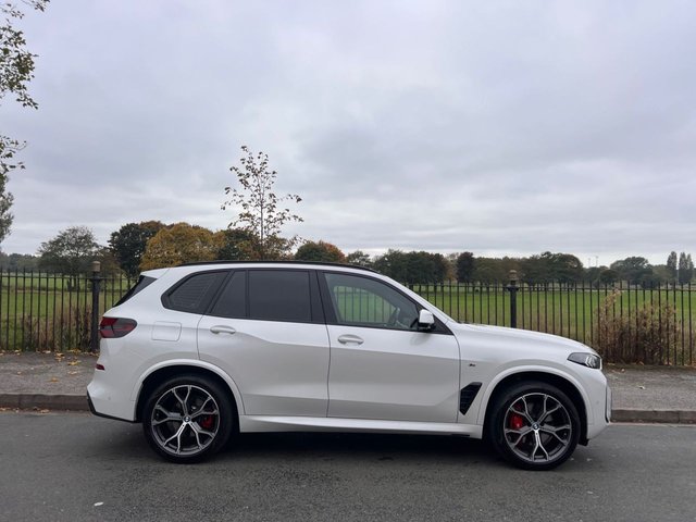 2023 BMW X5 3L M Sport 5dr - Photo 5