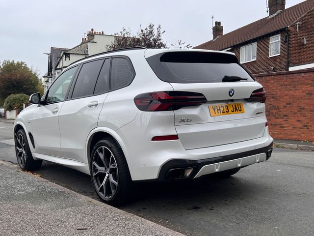 2023 BMW X5 3L M Sport 5dr - Photo 9
