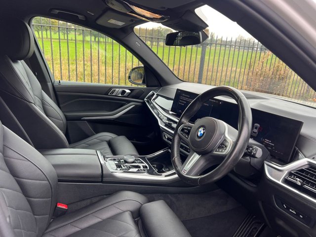 2023 BMW X5 3L M Sport 5dr - Photo 2