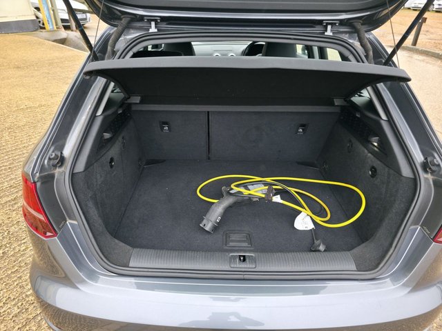 2020 AUDI A3 1.4 TFSIe 40 e-tron Sportback 5dr Petrol Plug-in Hybrid S Tronic Euro 6 (s/s) 8.8kWh (204 ps) - Photo 9