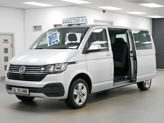 View our Volkswagen Transporter Shuttle 2.0 TDI 150 BHP LONG SE DSG AUTOMATIC 9 SEATER 
