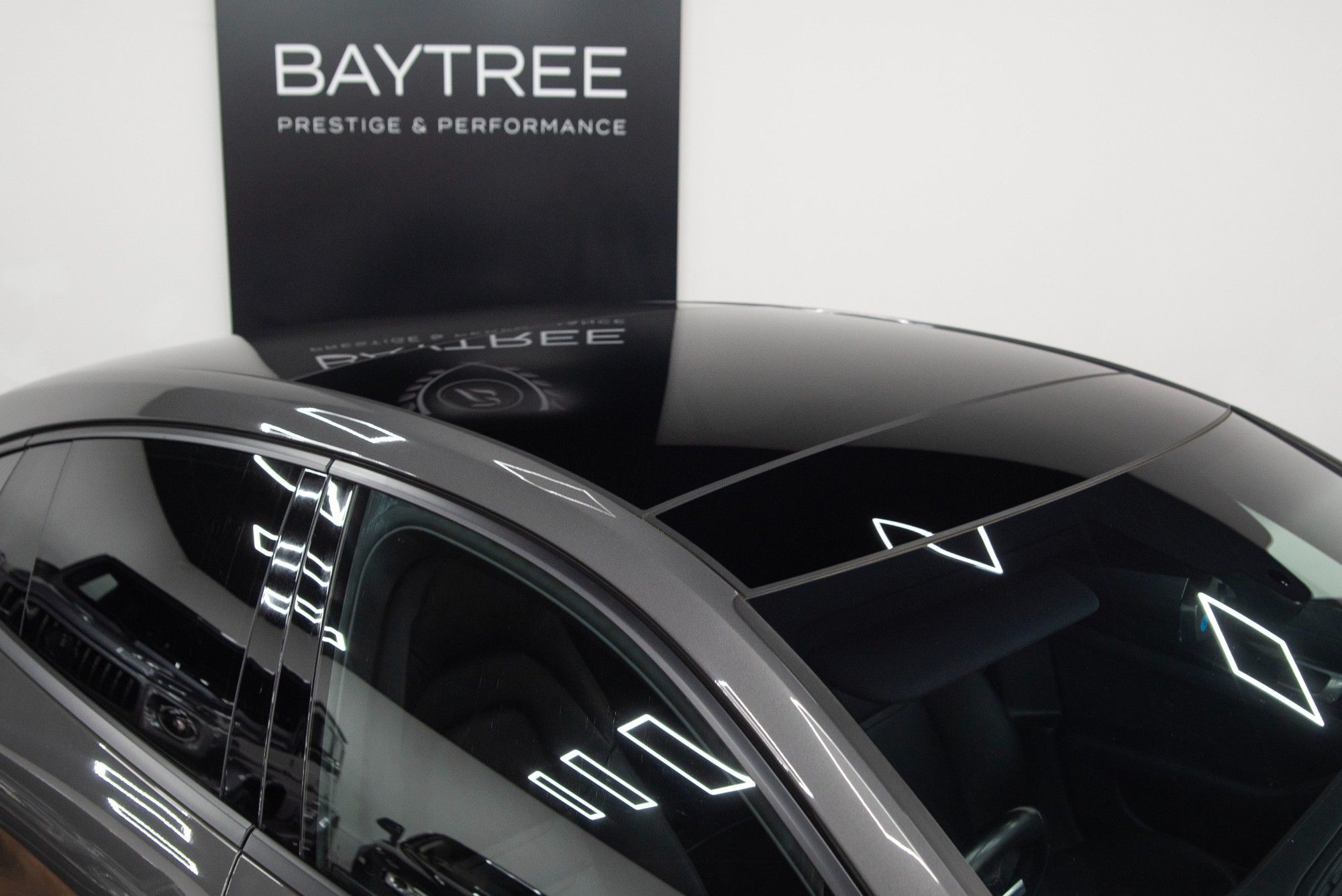 USED 2018 18 PORSCHE PANAMERA 2.9 V6 E-Hybrid 14kWh 4  