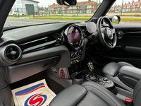 USED 2021 71 MINI Electric Hatch Cooper SE 32.6kWh Level 3 Hatchback 3dr Electric Auto (184 ps) 2 OWNERS FROM NEW* MINI SERVICE HISTORY* FULL EV* AUTOMATIC* SAT NAV* PANORAMIC ROOF* FULL LEATHER* HEATED SEATS* ECO  / SPORT MODE* SPEED / COLLISION ASSIST* TRACTION CONTROL* ELECTRIC HANDBRAKE